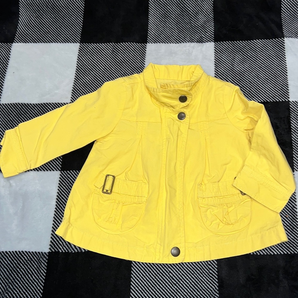 Baby Gap yellow jacket Sz 18-24 months